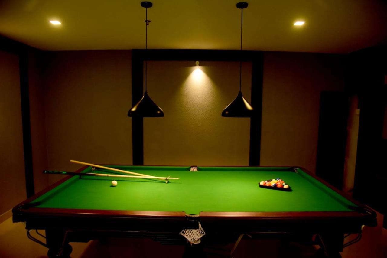 Hotel Emerald Palace Kottiyam Экстерьер фото